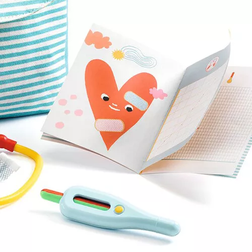 djeco dokterstas pomea - 7-delig Djeco Dokterstas Pomea - 7-delig -Djeco Speelgoed djeco dokterstas pomea 7 delig 2